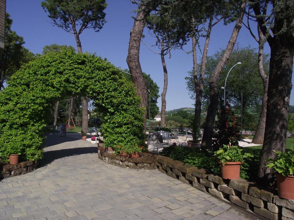 Hotel Ausonia Monte Porzio Eksteriør bilde